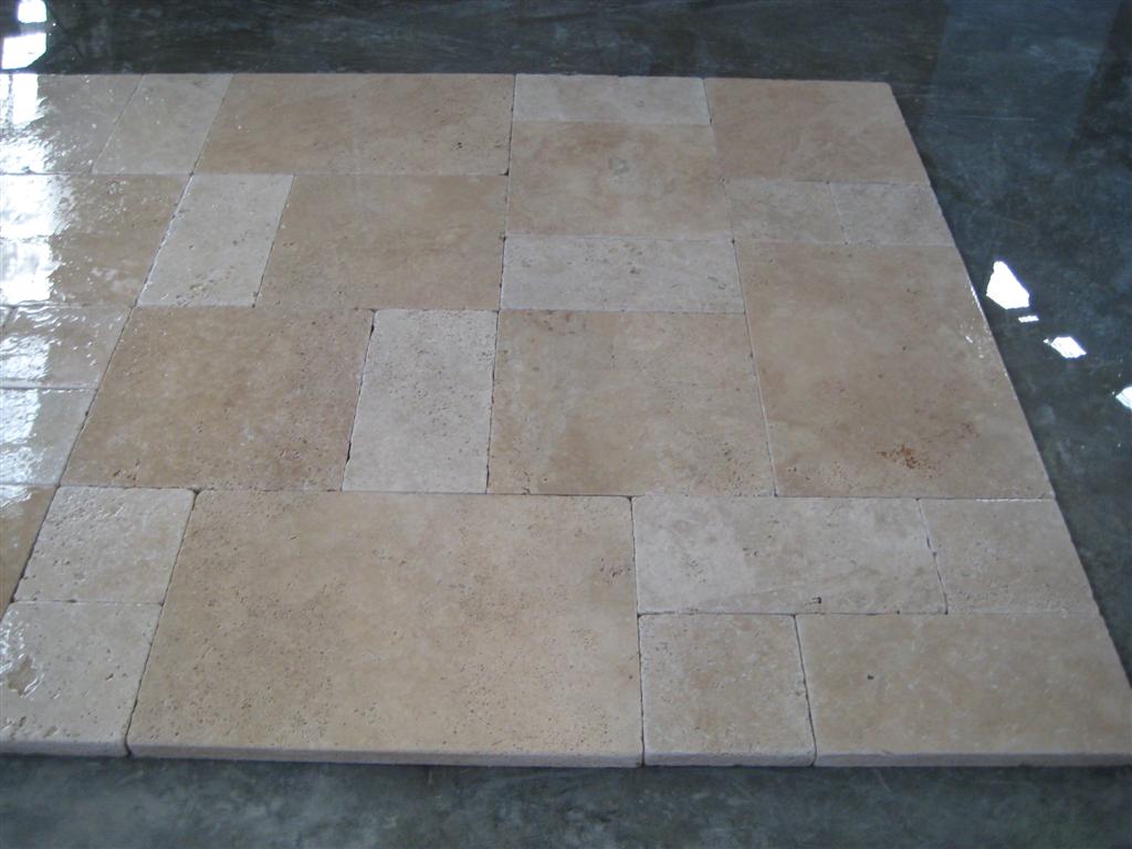 3_CM_FRENCH_PATTERN_TUMBLED_LIGHT-WALNUT_PAVERS_WET_4_Large