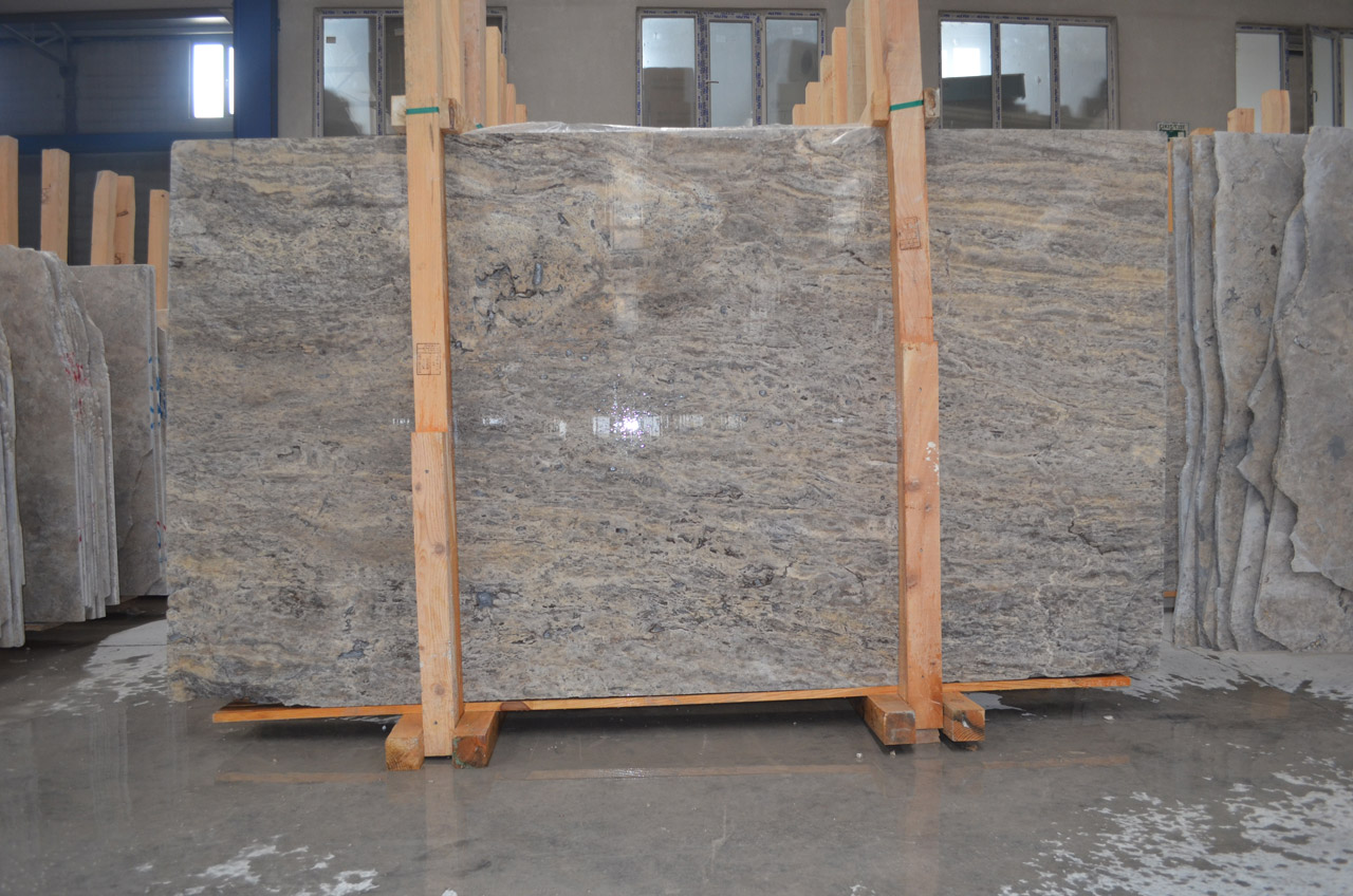 Silver-Travertine-VeinCut-Filled-Honed-Slab_Premium-3